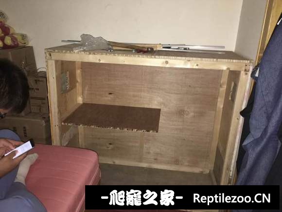 230508sh9jjbps8zw4s7c8.jpg